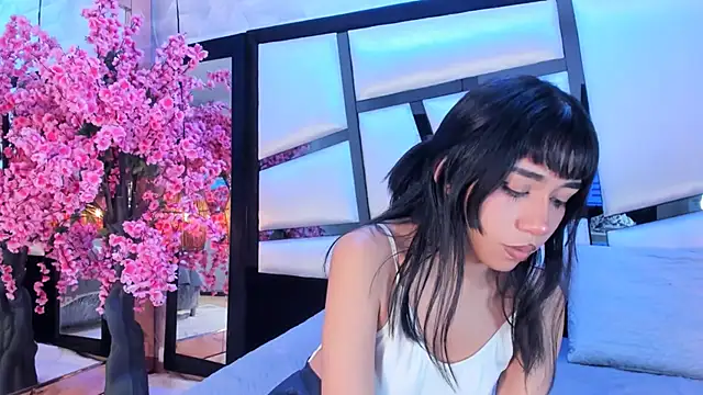 Dojameow1 online show from May 14, 9:42 pm