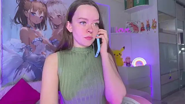 CheekySashaCharm online show from May 15, 1:03 pm