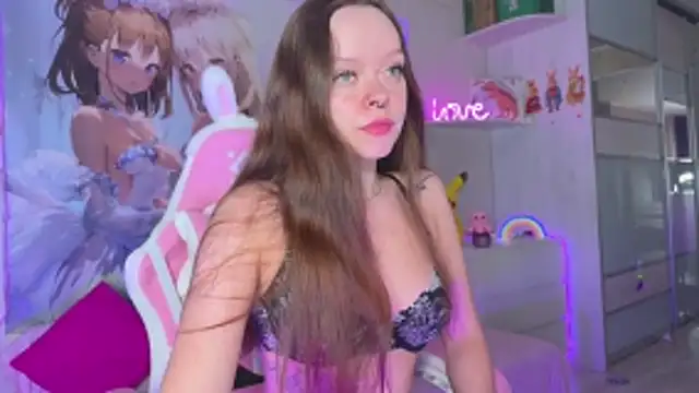 CheekySashaCharm online show from May 14, 12:55 pm