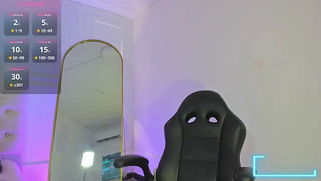 nicolvibes 212 online show from April 15, 9:04 pm