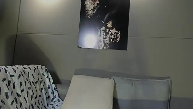 nicolvibes 212 online show from May 17, 11:26 pm