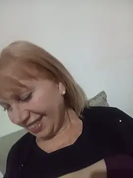 SexyMilf1211 online show from May 20, 10:18 pm