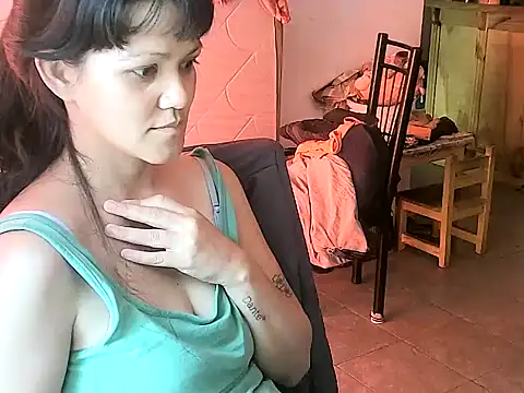 vero-939332 online show from April 13, 6:52 pm