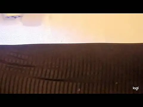 aprille15 online show from February 23, 4:17 pm