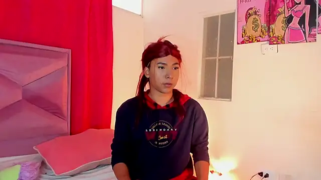 Hopemoretti online show from March 25, 8:12 pm