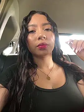 Kamie SebasDolce online show from May 21, 1:09 pm