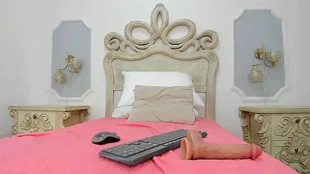 kendall jones7 online show from November 30, 9:52 pm