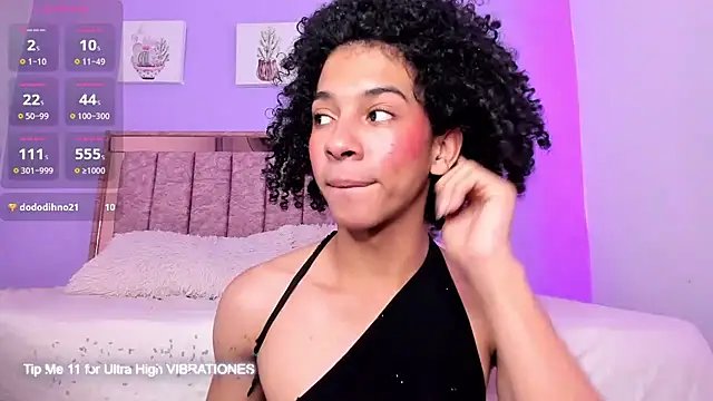 alaiasexygirl online show from April 3, 11:25 pm