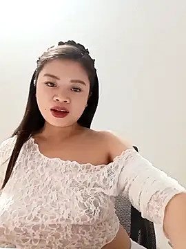 sara-xx online show from March 19, 6:29 am