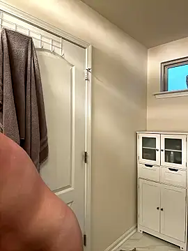 Ayybaebay online show from January 8, 10:25 pm