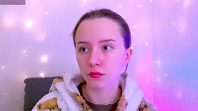 BellaVelure6767 online show from March 24, 2:28 am