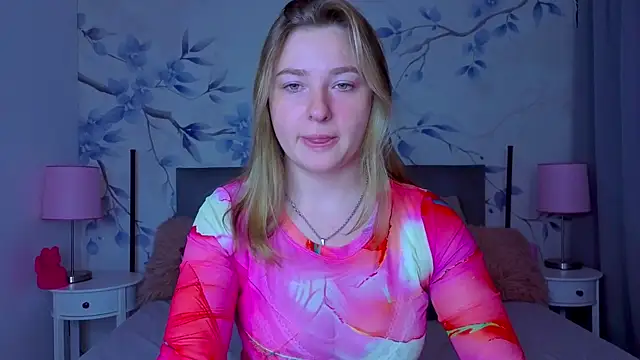 Sweetie kitty1 online show from November 17, 1:45 pm