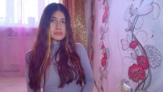 KristinaScott online show from November 26, 12:17 pm