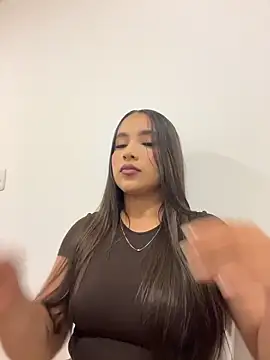 Lucy Carson online show from December 5, 4:01 am