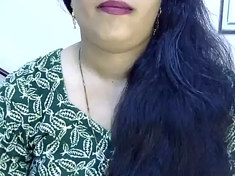 Muskan Jha online show from April 28, 2:27 am