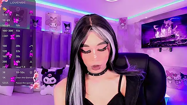 dearAlanaxxx online show from December 21, 9:41 pm