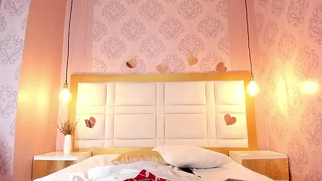 Kendall curves online show from February 21, 6:36 am