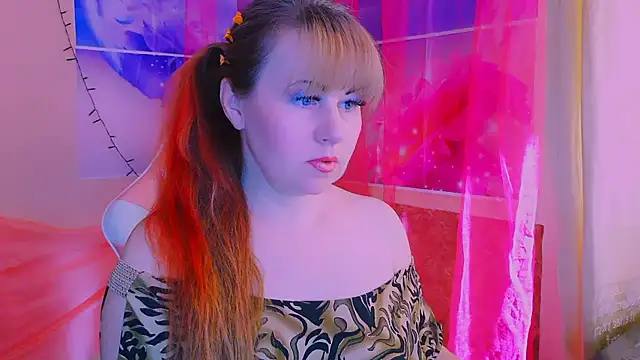 BESTLOLA online show from March 10, 10:52 am