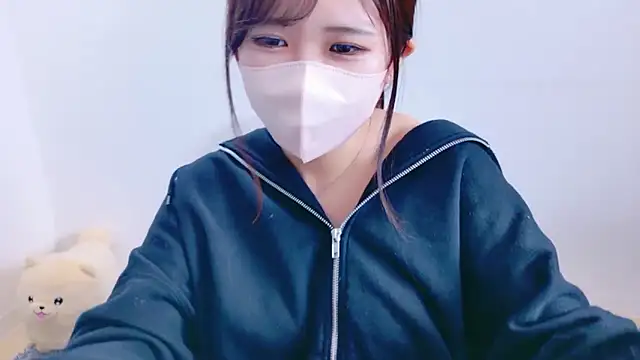 Nemu chan  online show from May 24, 2:10 am