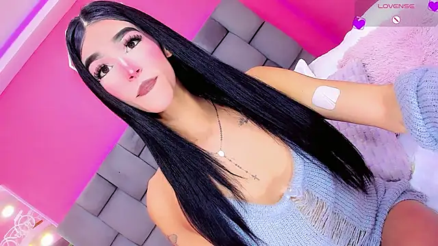 Keysprincess online show from May 17, 9:14 pm