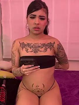 Dannii- online show from May 23, 4:22 am