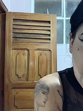 Dannii- online show from May 15, 2:16 am