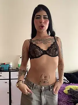Dannii- online show from May 11, 9:23 pm