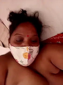 CUTE-LOVE-SWEETS online show from April 7, 4:47 am