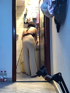 Yes-Baby-A online show from November 21, 2:30 pm