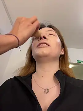 AmberRosewood online show from March 20, 4:28 am