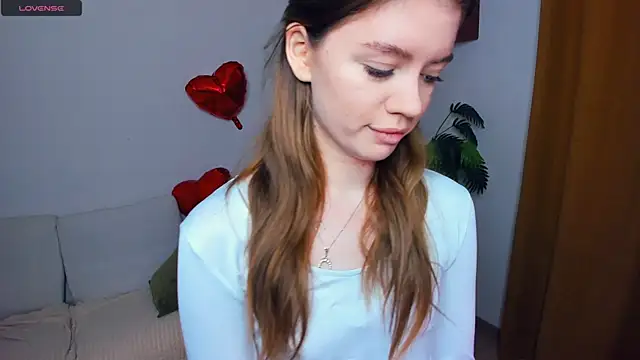 AngelesBenitz online show from February 17, 6:46 am