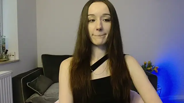 Tinybutt5368 online show from March 10, 4:44 pm