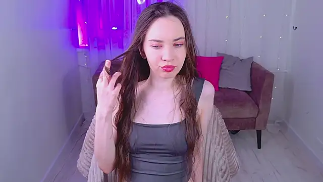 SilentLily online show from March 13, 6:36 am