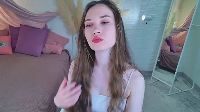 SilentLily online show from April 6, 6:03 am