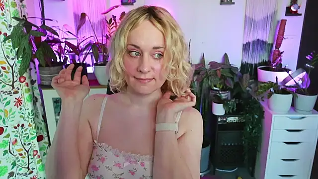 xzoeyryanx online show from May 22, 5:22 pm