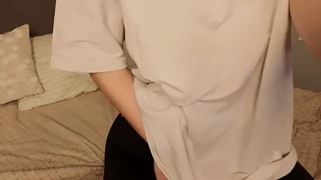 KristleKirst online show from March 5, 3:30 pm