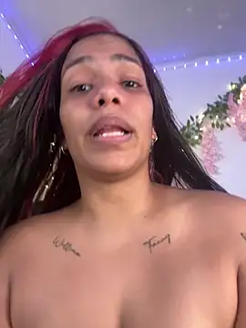 ArielleMillerr- online show from May 18, 5:19 pm