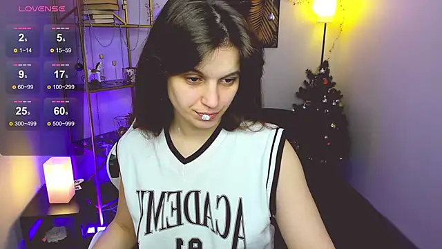 RosieHearts online show from December 19, 9:29 pm