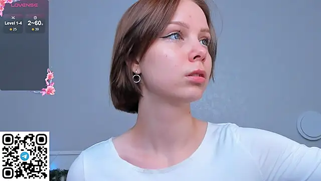 UmbraVelour online show from December 22, 1:25 pm