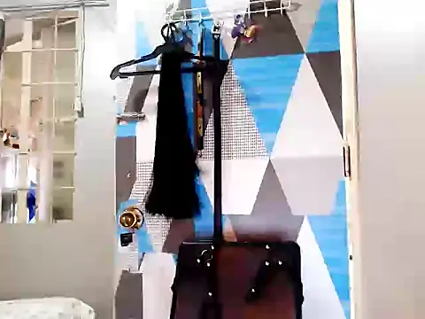 Savannah Cock online show from December 14, 7:58 am