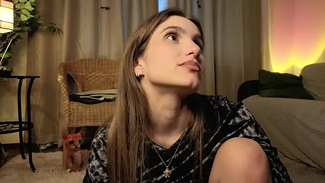RozanneJordan online show from May 27, 1:57 am