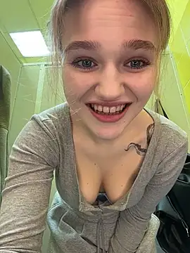 RussianWoman online show from February 20, 9:44 am