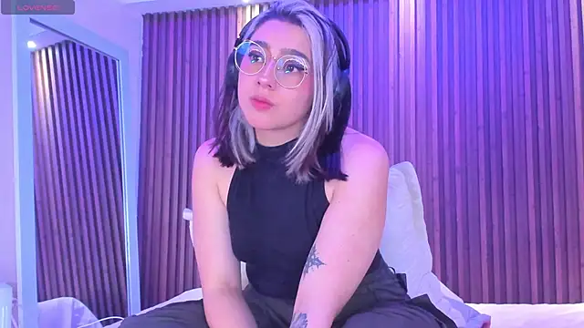 GabyRose9 online show from June 5, 8:26 pm