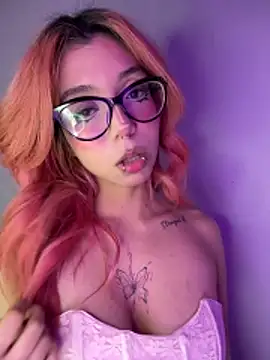 Valen-Foxx1 online show from May 17, 10:47 am