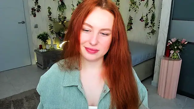 AirySilhouette online show from May 5, 4:15 am