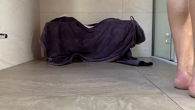 AsiaSlavePantyhosed online show from May 22, 2:26 pm