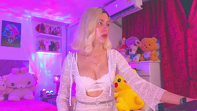 MadamBarbiee online show from December 1, 2:15 am