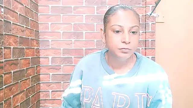 indian spice girl online show from May 19, 7:04 am