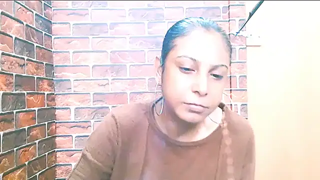 indian spice girl online show from May 13, 7:14 am