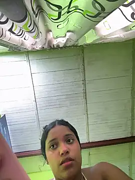 chleo rosse online show from April 4, 8:18 pm